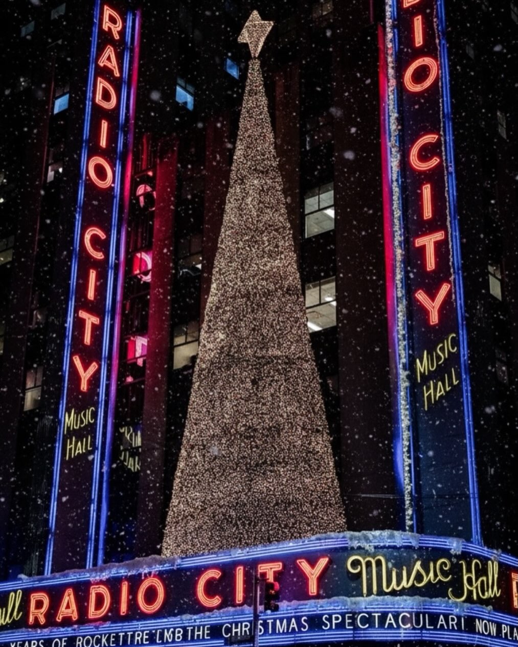 Radio City, Snow — New York City